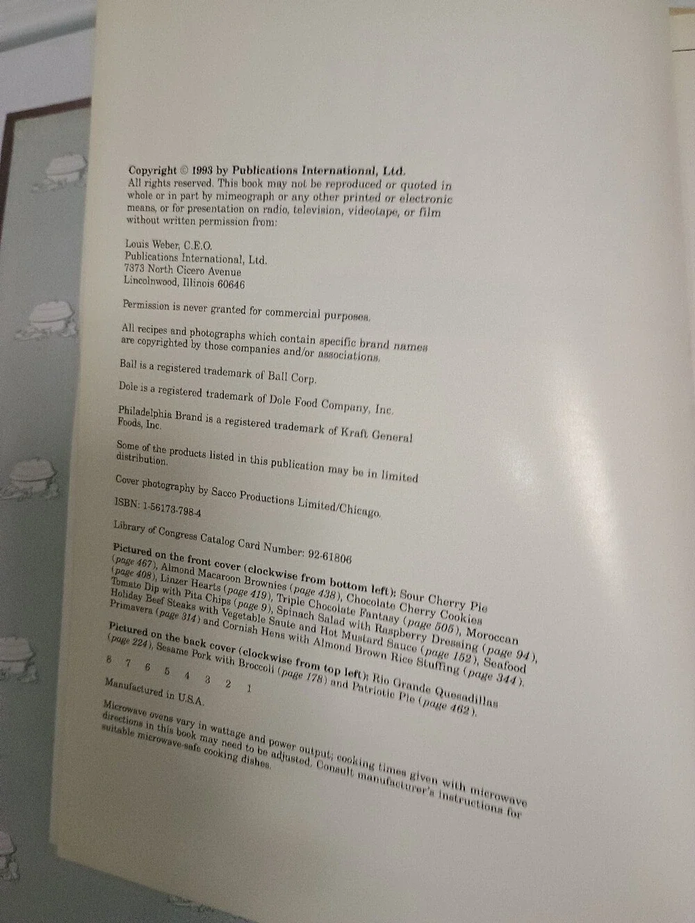 publications international this cookbook